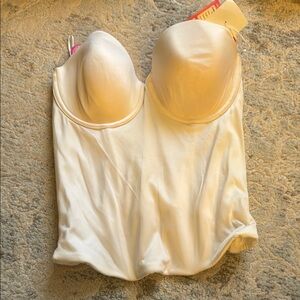 Elegant White Strapless Bustier